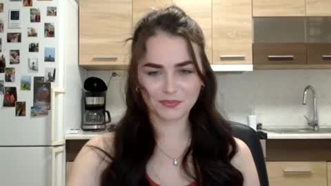 Linda online show from January 10, 8:32 pm