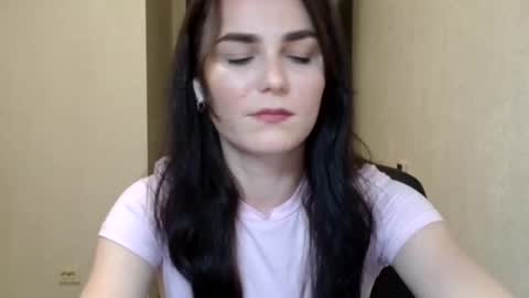 Linda online show from January 12, 8:25 pm