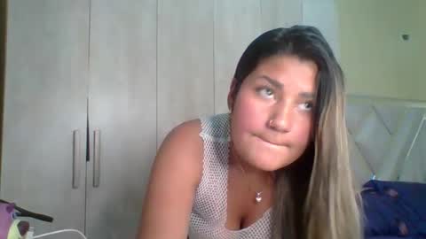 linda_blaze online show from October 27, 8:24 pm