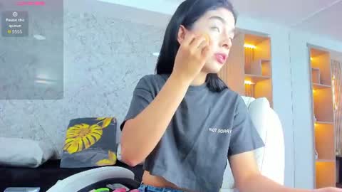  LINDA  online show from June 10, 11:20 am