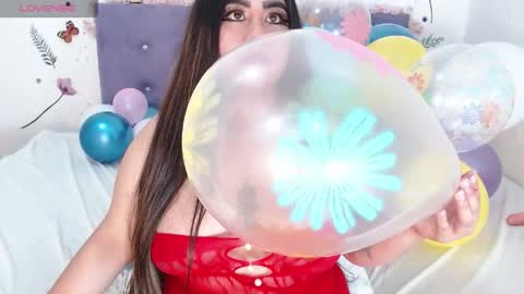 Snapshot of linda_jay_ chatting on May 30, 9:56 pm Linda online show from May 30, 9:56 pm