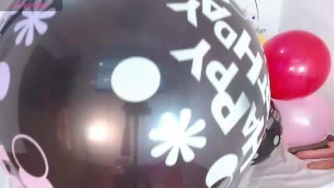 Snapshot of linda_jay_ chatting on June 4, 10:49 pm Linda online show from June 4, 10:49 pm