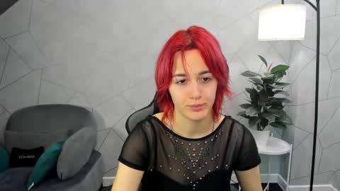 Snapshot of linda_jonys chatting on December 15, 9:02 am Linda online show from December 15, 9:02 am