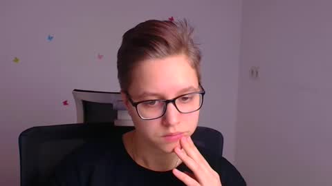 Linda online show from February 25, 12:13 pm