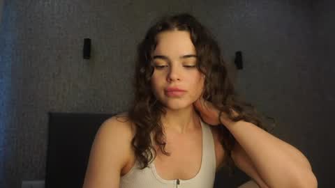 Snapshot of lindaaii chatting on March 25, 1:17 pm Linda online show from March 25, 1:17 pm