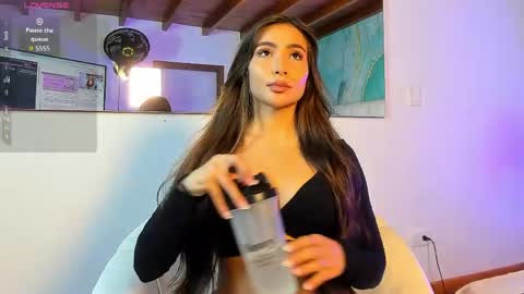 Snapshot of lindsay_palmer chatting on May 17, 1:51 pm Lindsay Palmer online show from May 17, 1:51 pm
