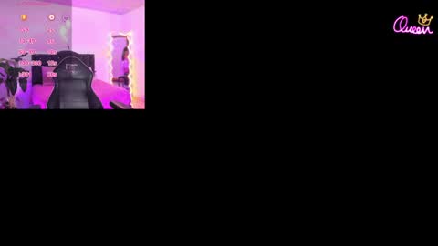 Linda  online show from April 16, 3:18 am