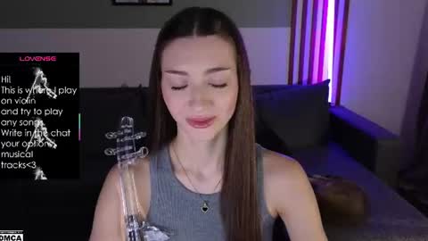 Snapshot of lindsey_mey chatting on July 7, 11:25 am Lindsey online show from July 7, 11:25 am