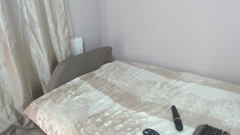 Lindsey online show from December 12, 3:21 am