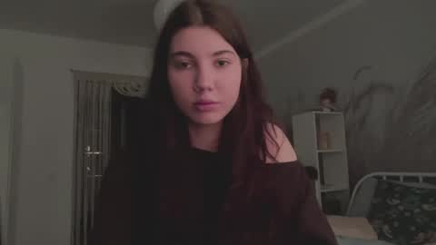 Snapshot of lindseysales chatting on March 19, 1:48 pm Linda online show from March 19, 1:48 pm