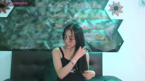 ling ling24 online show from January 11, 9:36 am