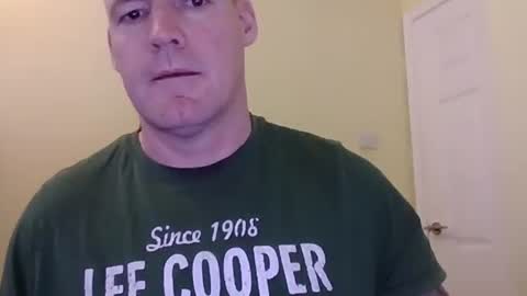 Snapshot of lingerielover234 chatting on January 3, 1:58 pm lingerielover234 online show from January 3, 1:58 pm