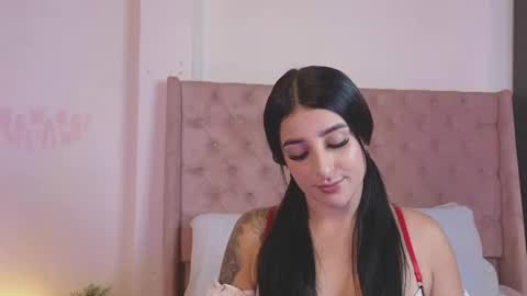 Luciana online show from February 11, 8:58 pm