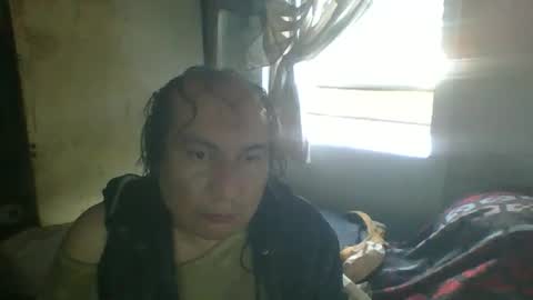 Snapshot of linseyyy chatting on January 11, 10:40 pm belledelfyyy online show from January 11, 10:40 pm