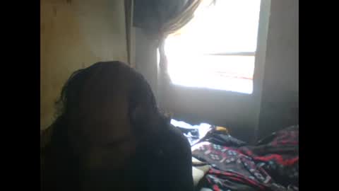 Snapshot of linseyyy chatting on February 2, 6:53 pm belledelfyyy online show from February 2, 6:53 pm