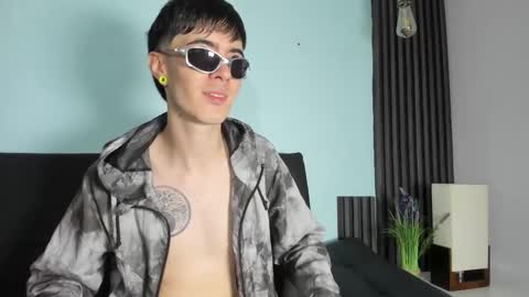 Lio online show from February 2, 3:16 am