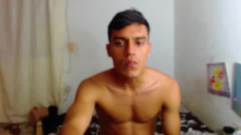 Snapshot of lion_grr chatting on November 15, 11:54 pm lion_grr online show from November 15, 11:54 pm