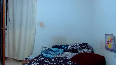 Snapshot of lion_grr chatting on January 14, 1:55 am lion_grr online show from January 14, 1:55 am