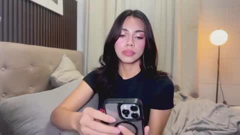 Snapshot of lioraeofophirxx chatting on July 7, 7:18 pm Liora of Ophir online show from July 7, 7:18 pm