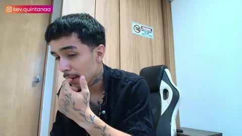 Snapshot of liorvante chatting on July 17, 11:20 pm Lior Vante online show from July 17, 11:20 pm