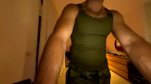 Snapshot of lipo_six chatting on July 21, 11:29 pm Lipo Six online show from July 21, 11:29 pm