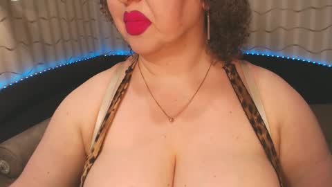 LIpsAddiction online show from February 20, 11:10 pm