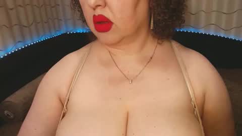 LIpsAddiction online show from November 19, 2:50 pm