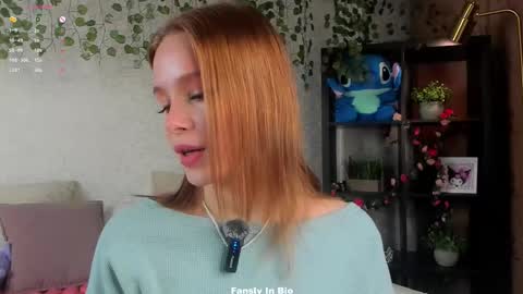 Lina online show from January 19, 1:31 am