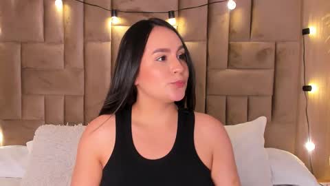 Snapshot of lisa_baker1 chatting on March 7, 4:02 am Lisa Baker online show from March 7, 4:02 am