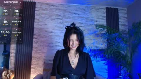 Snapshot of lisa_dolly_nyx chatting on April 23, 8:22 pm lisa dolly nyx online show from April 23, 8:22 pm
