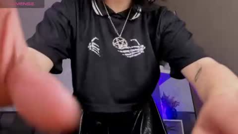 Snapshot of lisa_dolly_nyx chatting on July 7, 5:10 am lisa dolly nyx online show from July 7, 5:10 am