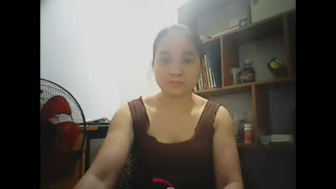 Snapshot of lisa_hanw chatting on May 1, 1:32 am lisa_hanw online show from May 1, 1:32 am