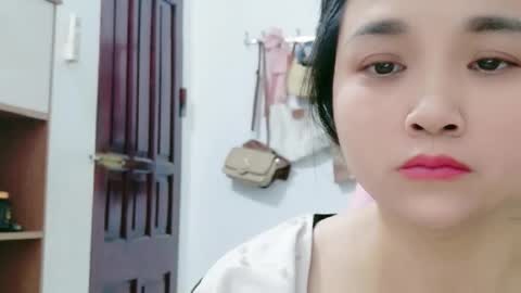 Snapshot of lisa_hanw chatting on May 10, 8:36 pm lisa_hanw online show from May 10, 8:36 pm