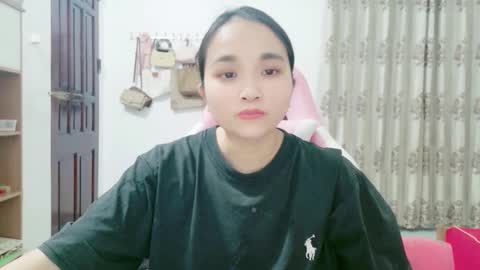 Snapshot of lisa_hanw chatting on May 14, 1:40 pm lisa_hanw online show from May 14, 1:40 pm