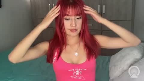 Snapshot of lisa_roberths chatting on June 26, 6:12 pm Lisa Roberths online show from June 26, 6:12 pm