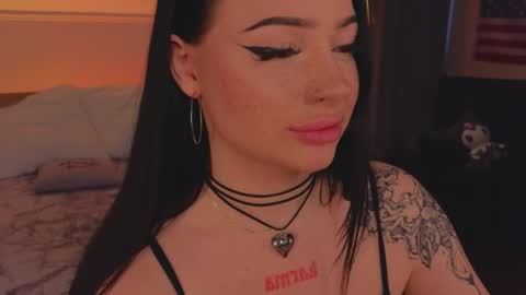 lisaaaliss online show from May 30, 11:07 am