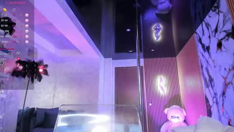 Snapshot of lisaakira chatting on April 22, 5:32 am onlyfans-lisaakira instagram-lisaakira9 twitter-lisaakira4 online show from April 22, 5:32 am