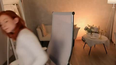 Snapshot of lisaaris chatting on April 22, 3:57 pm Lisa Aris online show from April 22, 3:57 pm