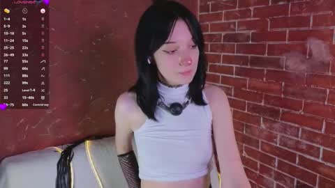 Lisa online show from February 19, 8:27 pm