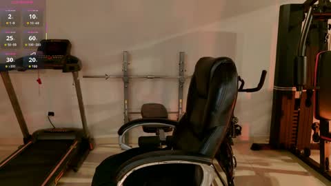 L I S A  online show from April 11, 8:24 pm