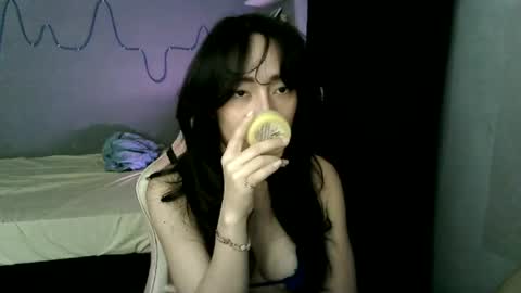 Snapshot of lisawagner07 chatting on June 22, 5:21 pm Xinli Su online show from June 22, 5:21 pm