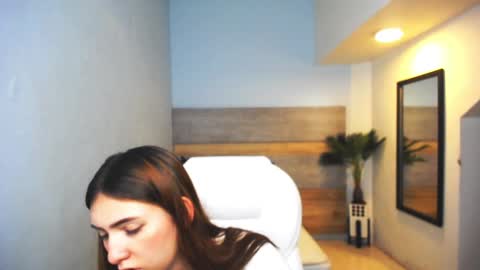 Liseth Fox online show from December 20, 7:17 pm