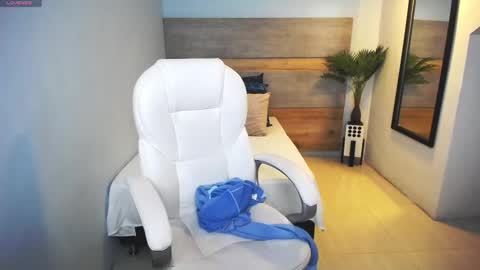 Liseth Fox online show from February 8, 6:22 pm