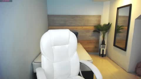 Liseth Fox online show from February 21, 7:54 pm