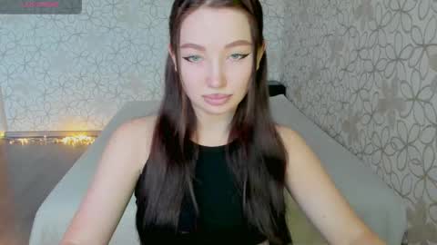 Snapshot of lissa_cristal_ chatting on May 30, 10:12 am lissa_cristal_ online show from May 30, 10:12 am