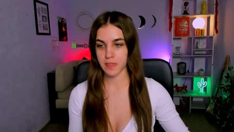 lissa online show from April 24, 12:07 pm