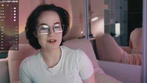 Lissa online show from December 4, 5:11 pm