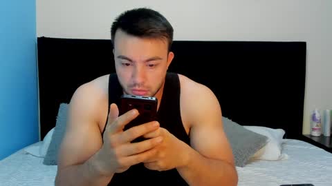 Natalia and alejandro online show from April 15, 9:16 am