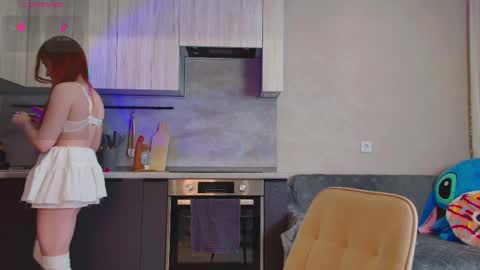 Lissa online show from April 7, 11:10 am