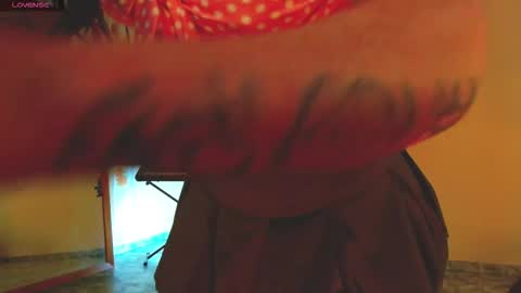 Liss online show from November 10, 5:12 pm